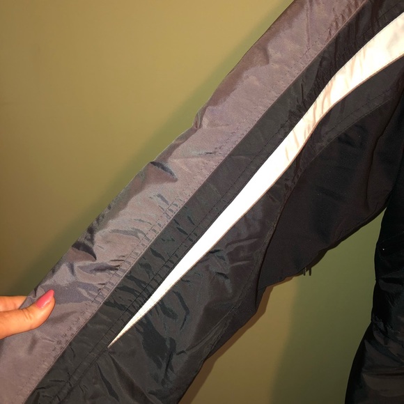 Descente Sz 10 Jacket. - Picture 8 of 16